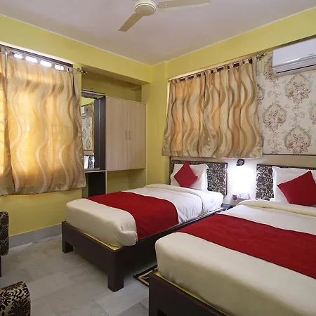 Oyo 9081 Pallavi International Hotel-3